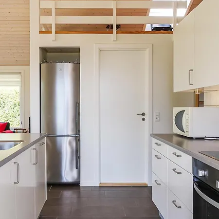 Stunning In 阿灵厄